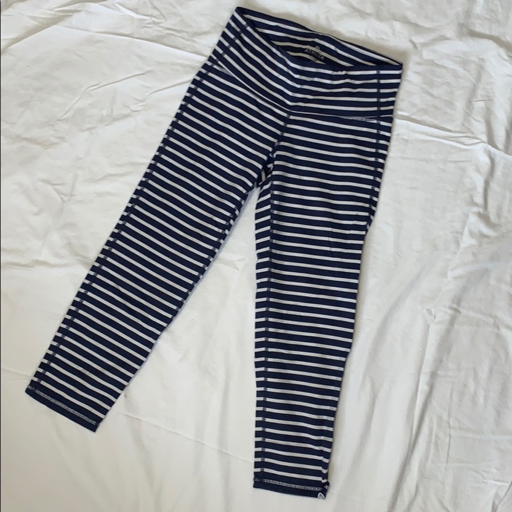 Athleta Navy & White Crops- Size XS